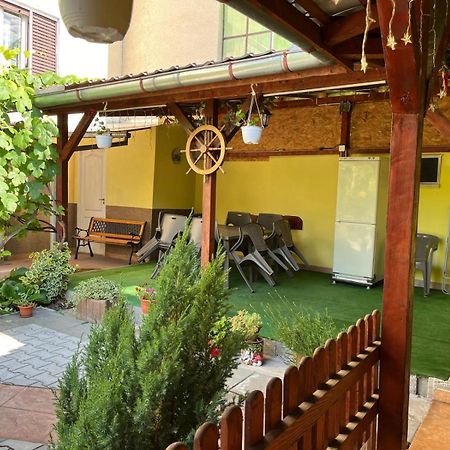 Vila Arjana Orsova Ngoại thất bức ảnh