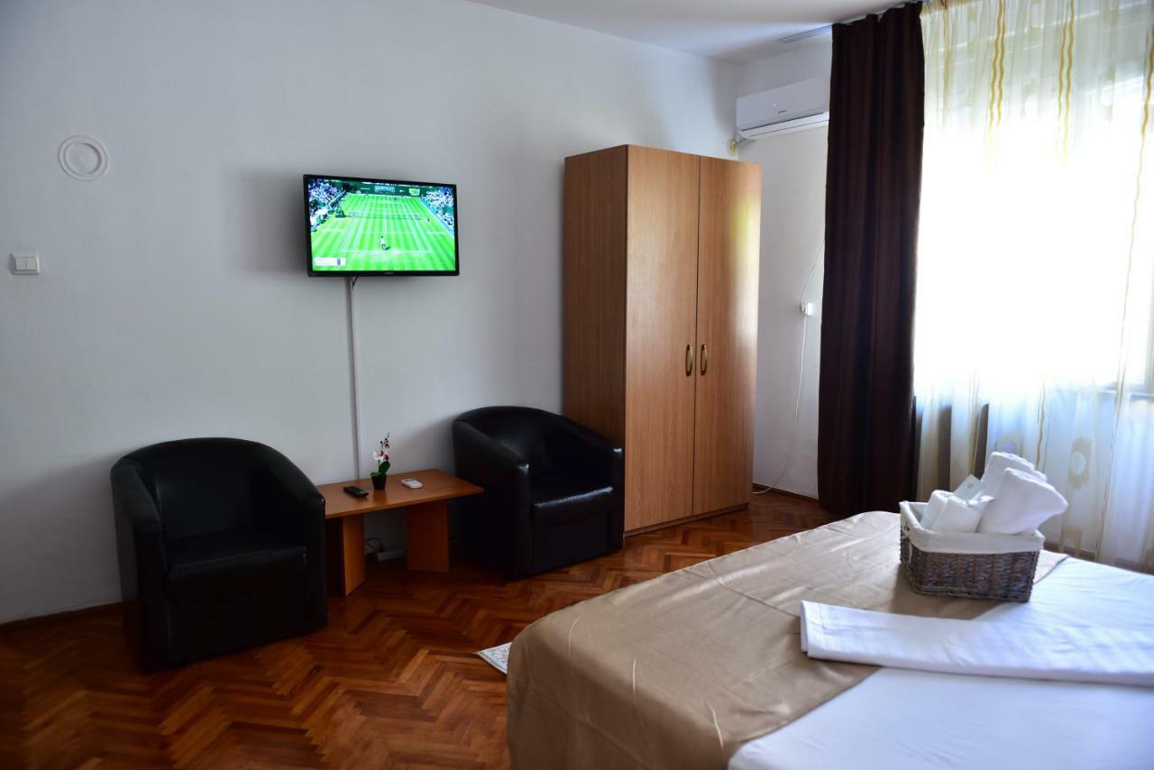 Vila Arjana Orsova Ngoại thất bức ảnh