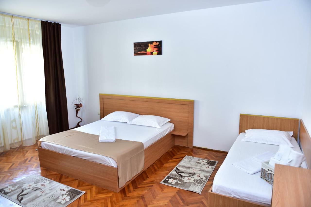 Vila Arjana Orsova Ngoại thất bức ảnh