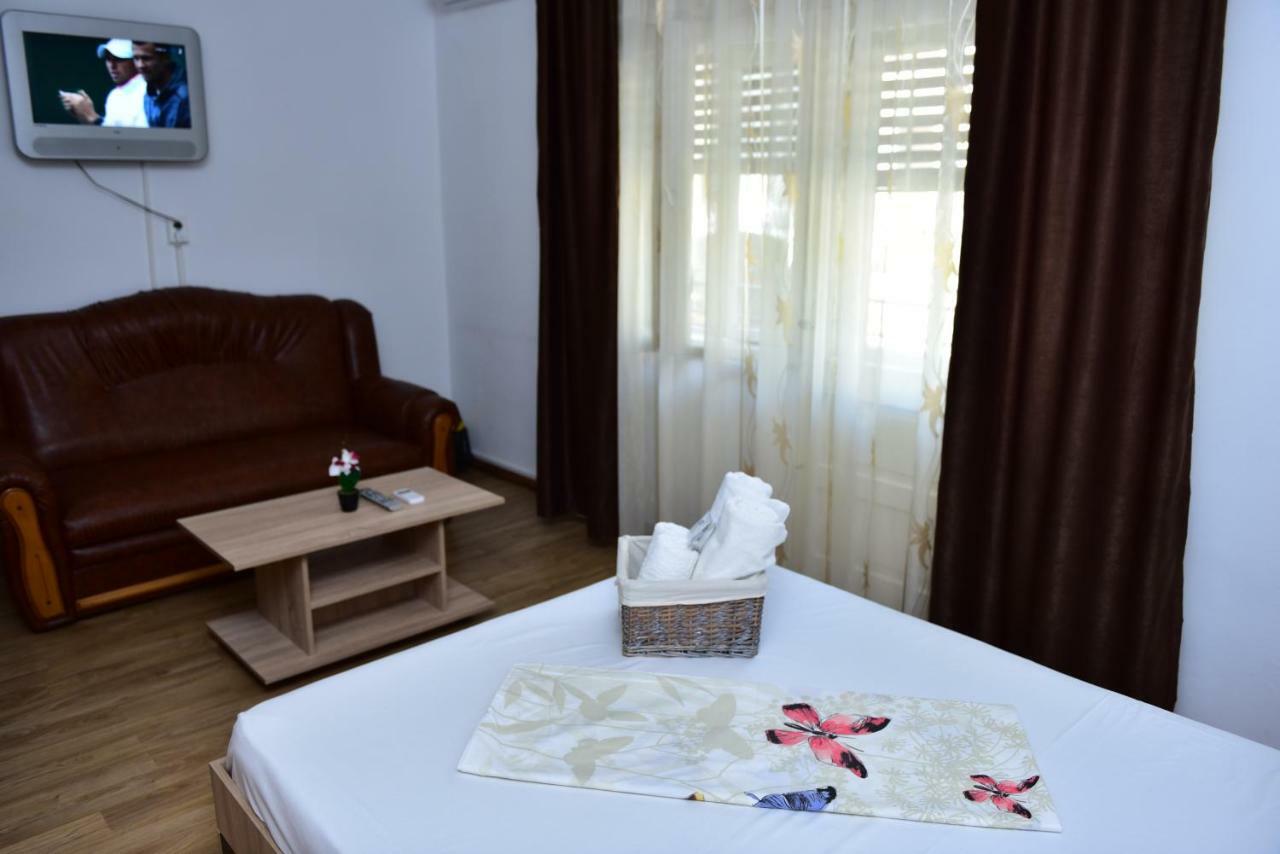 Vila Arjana Orsova Ngoại thất bức ảnh