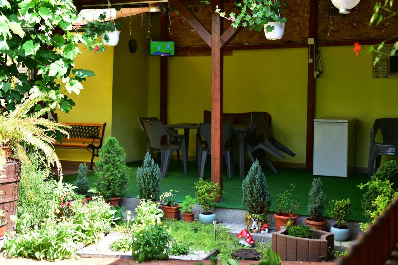 Vila Arjana Orsova Ngoại thất bức ảnh